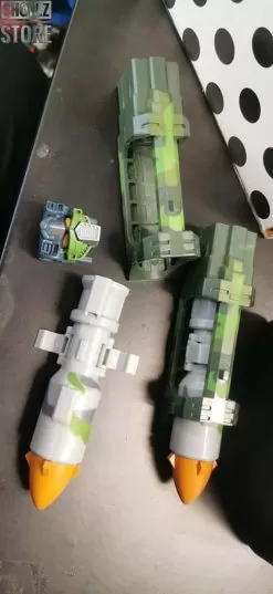 VISUAL Head Sculpt & Missiles Upgrade Kit For TFC STC-01B Supreme Tactical Commander Jungle Version -Sale Toys Online 06ec4aa7d9