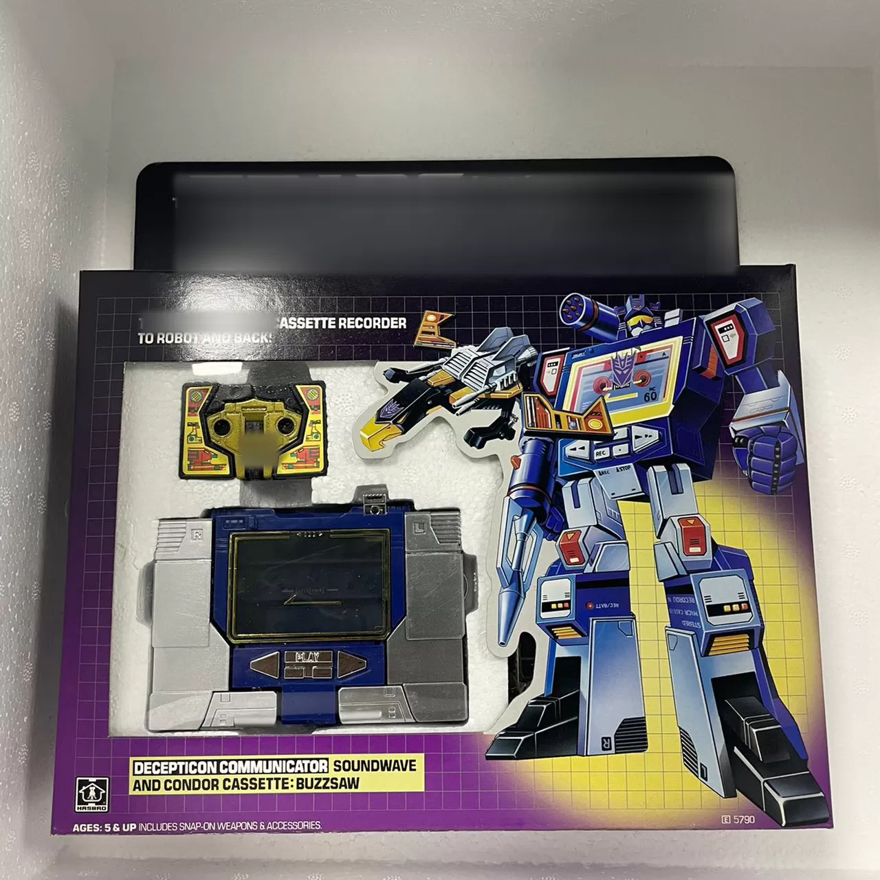 4th Party Transformers G1 Communicator Soundwawe W/ Cassette 6 4th Party Transformers G1 Communicator Soundwawe W/ Cassette - Image 6