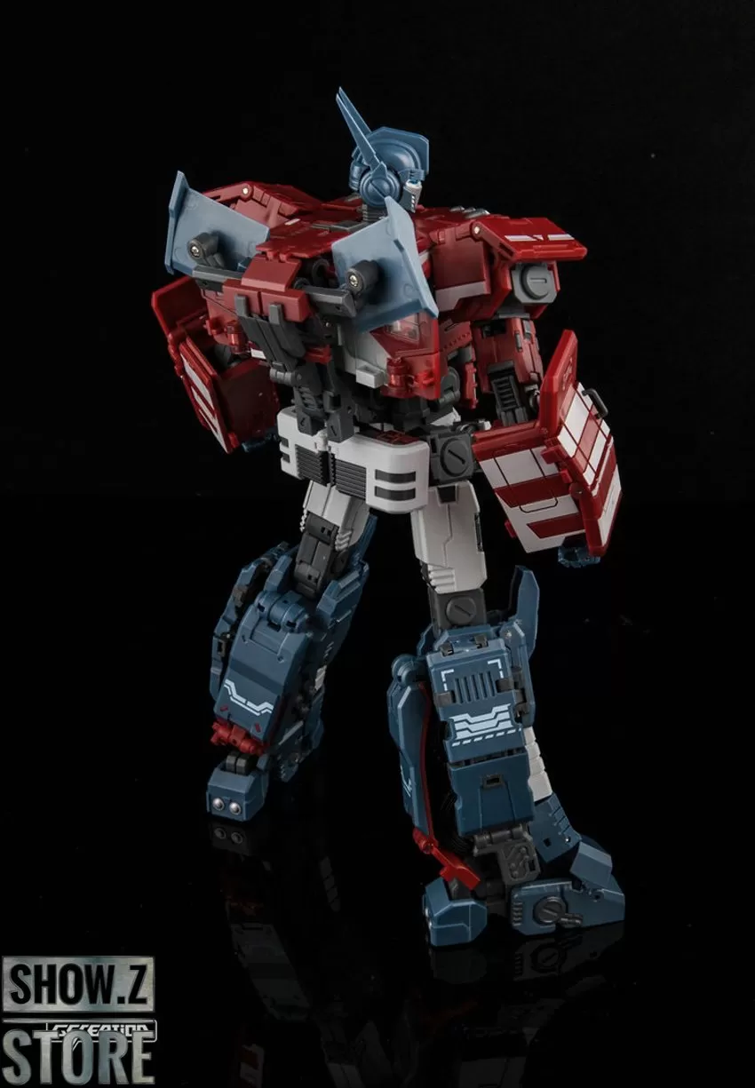 G-Creation GDW-01 Ultra Maxmas IDW Optimus Prime 5 G-Creation GDW-01 Ultra Maxmas IDW Optimus Prime - Image 5