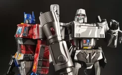 4th Party Masterpiece MP36CS Megatron MP36 Cell Shaded -Sale Toys Online a50d57b529