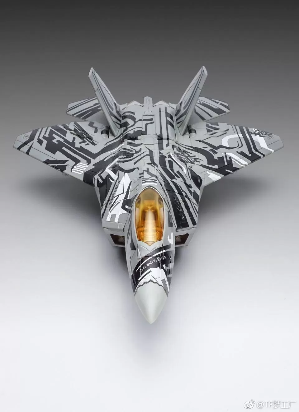 TF Dream Factory GOD-08S Starscream MPM-01 Oversized Seibertron Color Version 6 TF Dream Factory GOD-08S Starscream MPM-01 Oversized Seibertron Color Version - Image 6